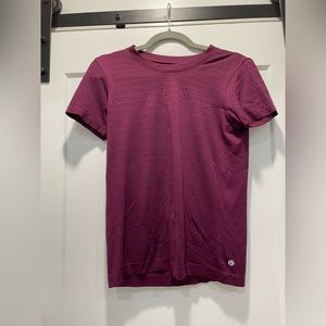 Lululemon shirt